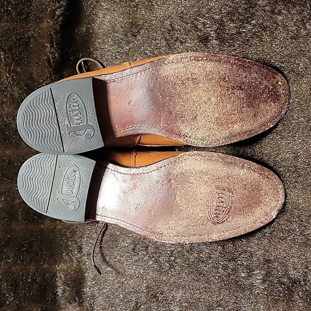 Justin Ropers, Cognac, Size 6. - Picture 5 of 6